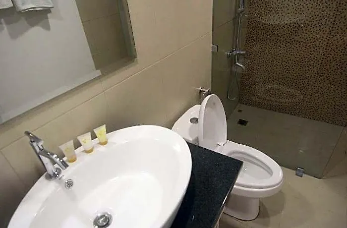 Reddoorz @ Casino Street Makati Apartamento Manila
